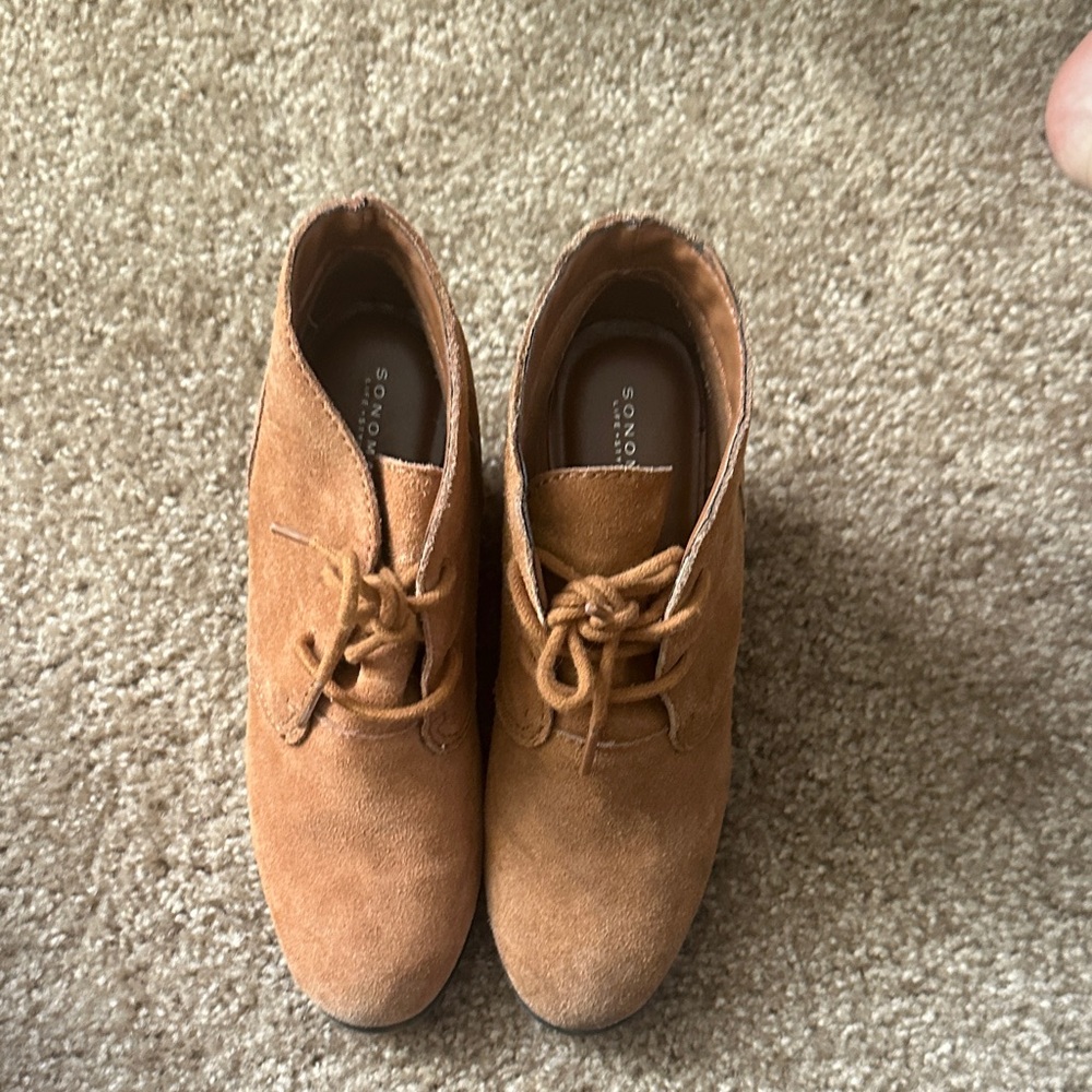 Sonoma Brown Suede Lace-Up Shoes